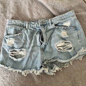 Forever 21 jean shorts size 30